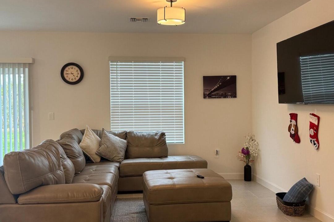 Photo of Livingroom in Biggar
