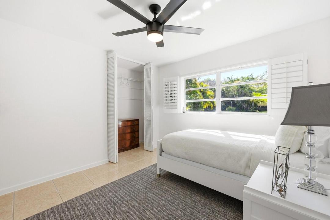 Photo of Bedroom in Central Naples