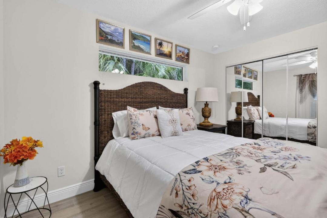 Photo of Bedroom in Jupiter Farms