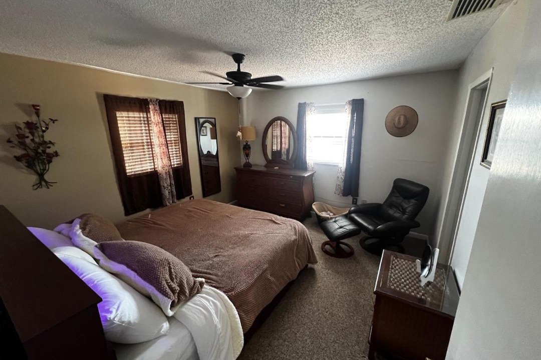 Photo of Bedroom in Buckhead Ridge