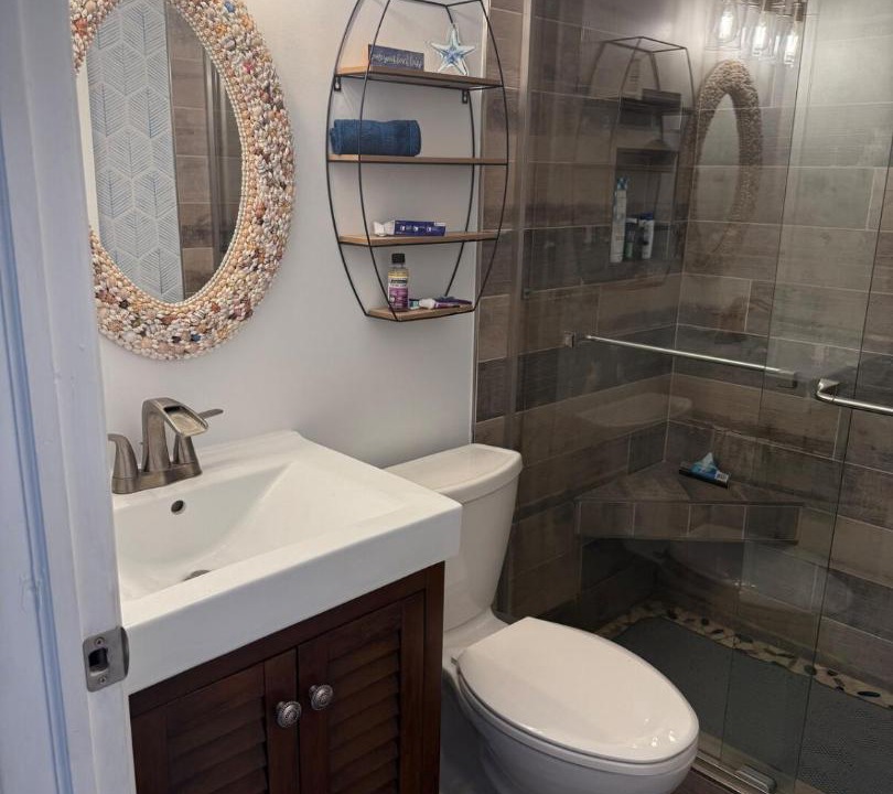Photo of Bathroom in Hutchinson Island South