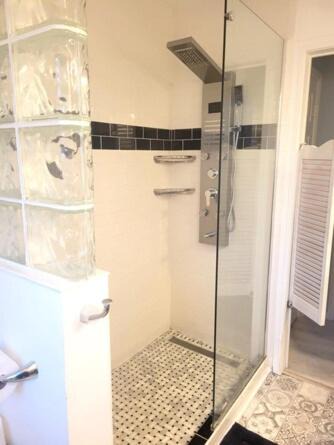 Photo of Bathroom in Juno Beach