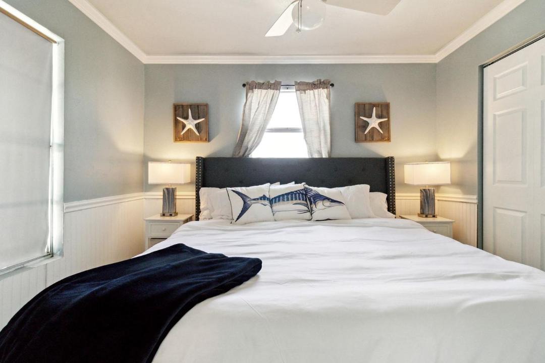 Photo of Bedroom in Flamingo Bay