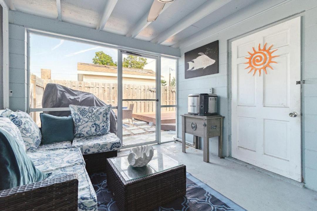 Photo of Patio Balcony in Flamingo Bay