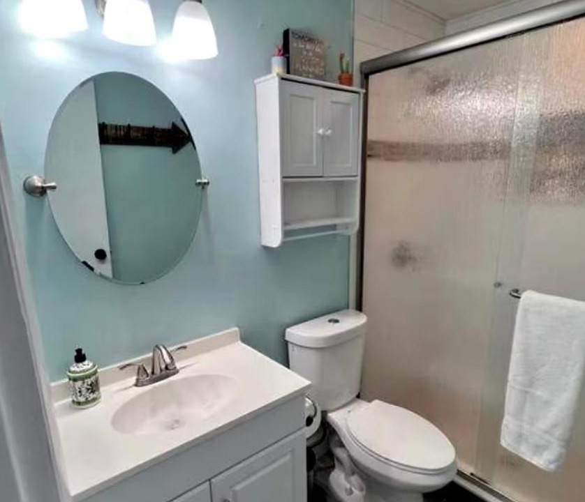 Photo of Bathroom in Cypress Gardens