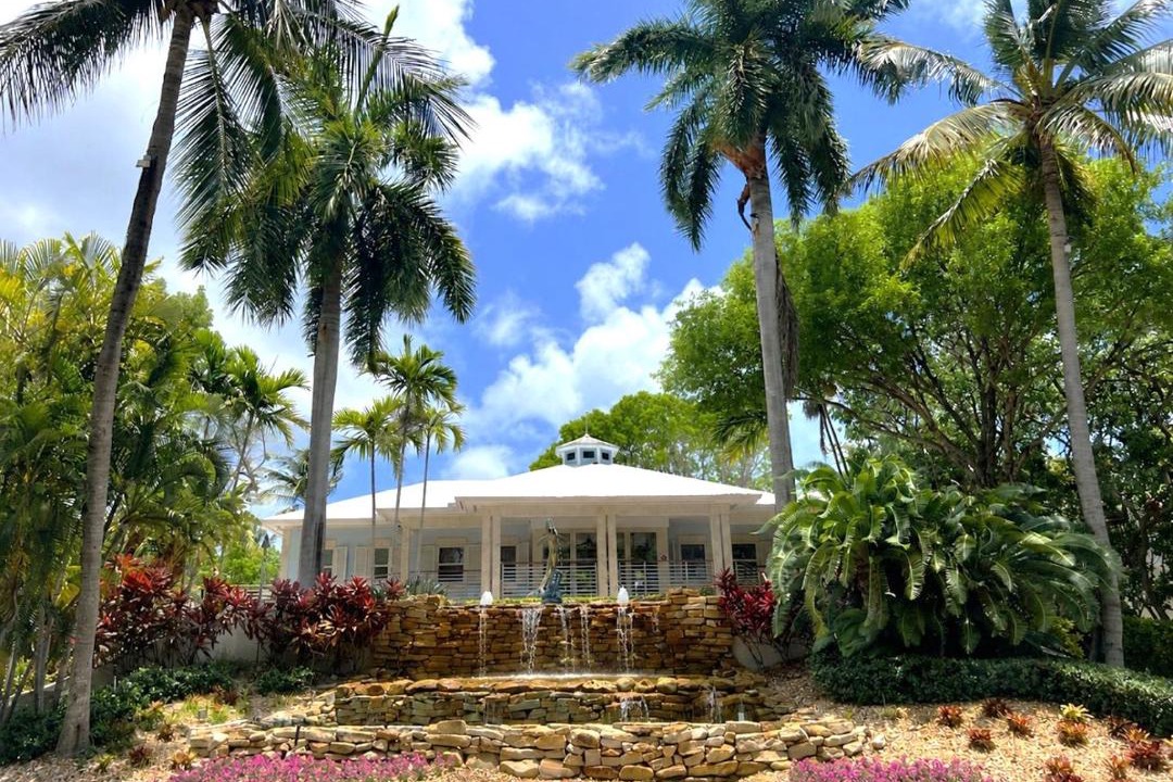 Photo of Others in Rock Harbor