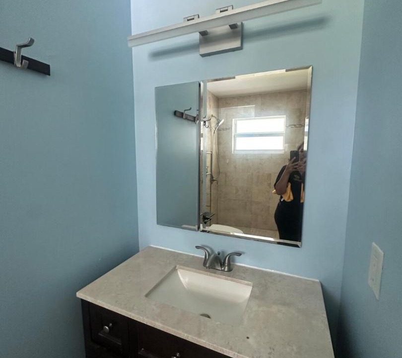 Photo of Bathroom in Lake Park