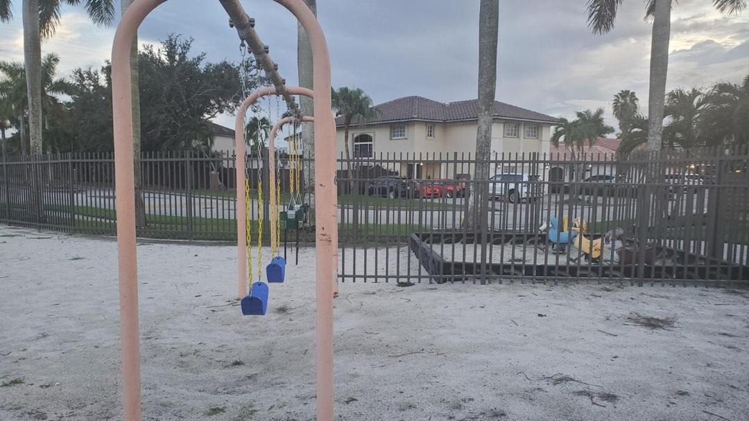 Photo of Others in Tamiami