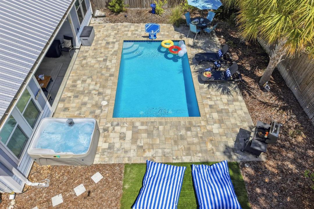 Photo of Others in Laguna Beach Estates