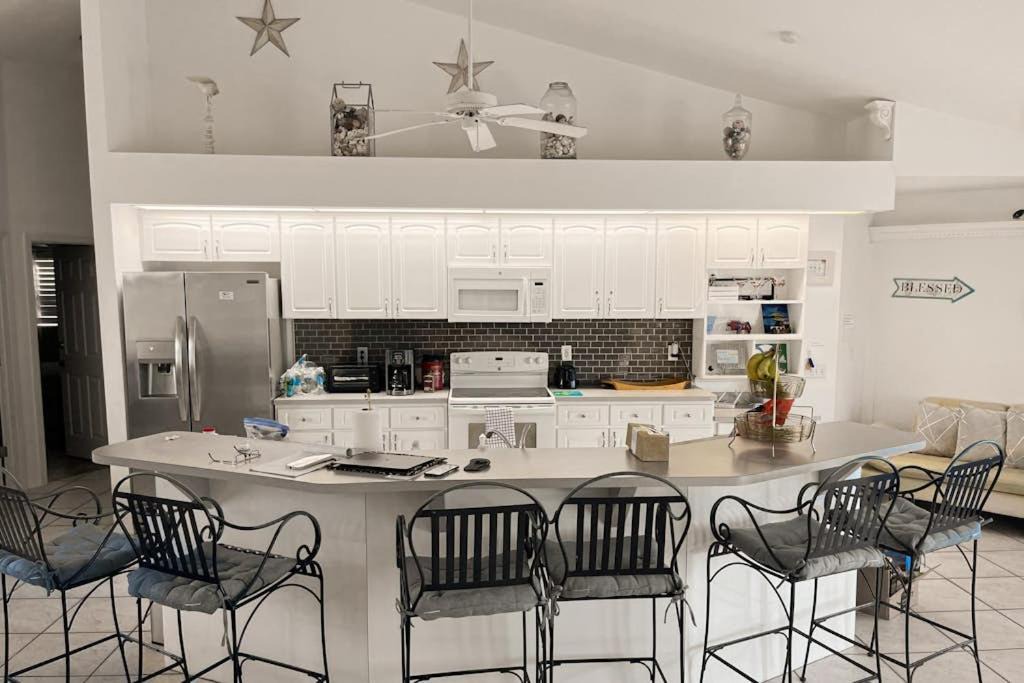 Photo of Kitchen in Yacht Club