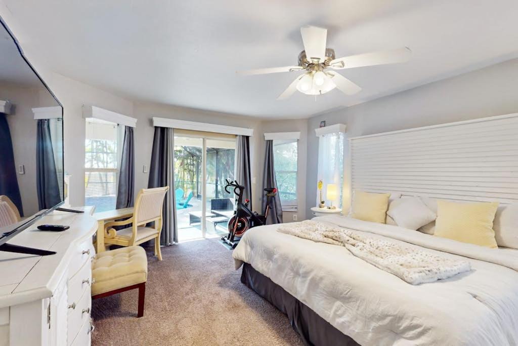 Photo of Bedroom in Diplomat