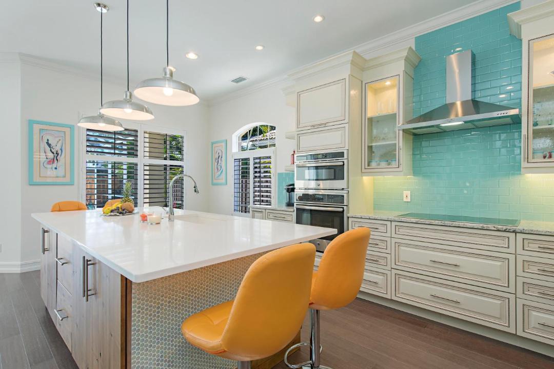 Photo of Livingroom in Lake Park