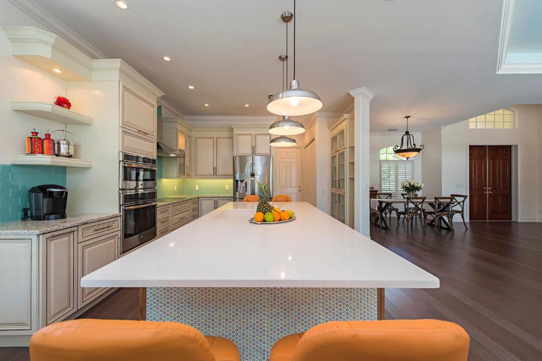 Photo of Livingroom in Lake Park