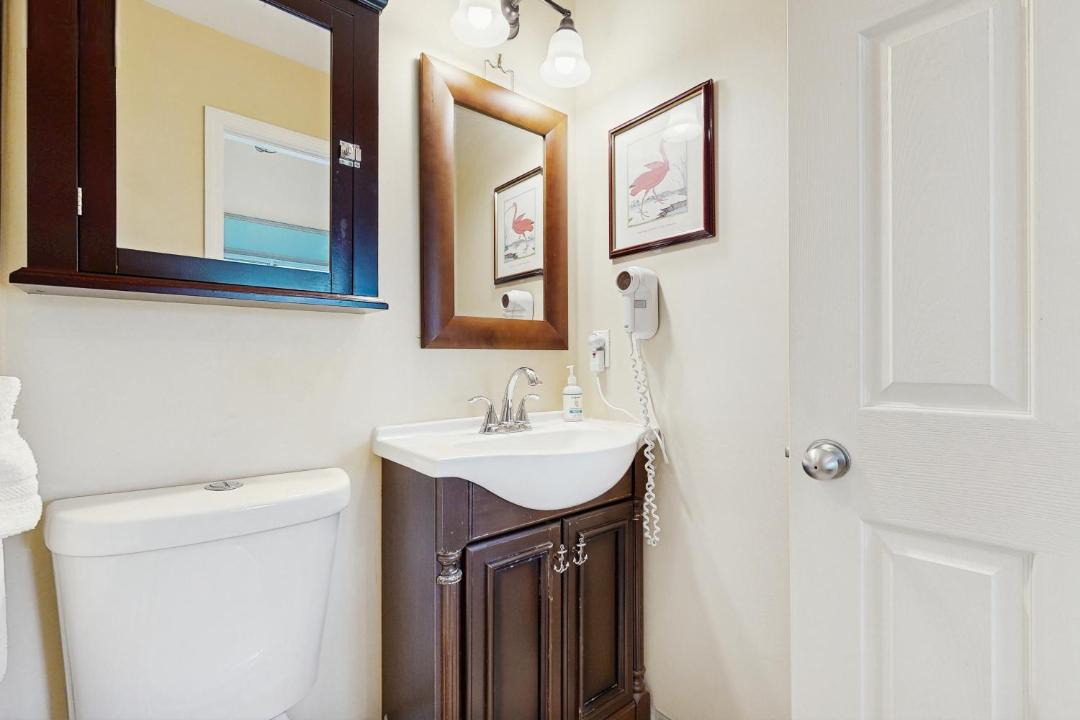 Photo of Bathroom in Marathon