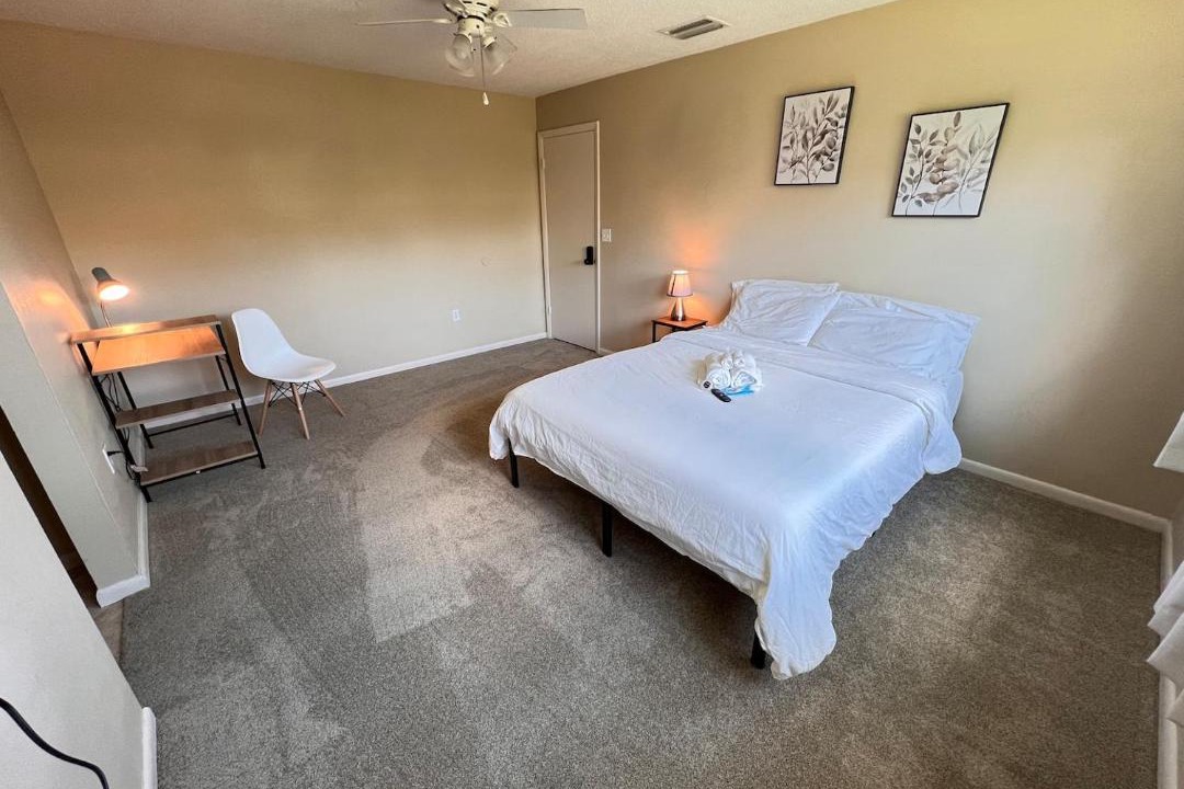 Photo of Bedroom in Lakeland