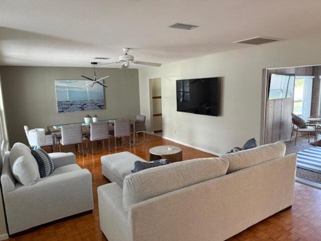 Photo of Livingroom in Laurel