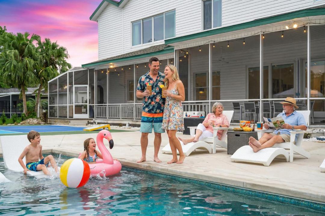 Photo of Others in Sebring