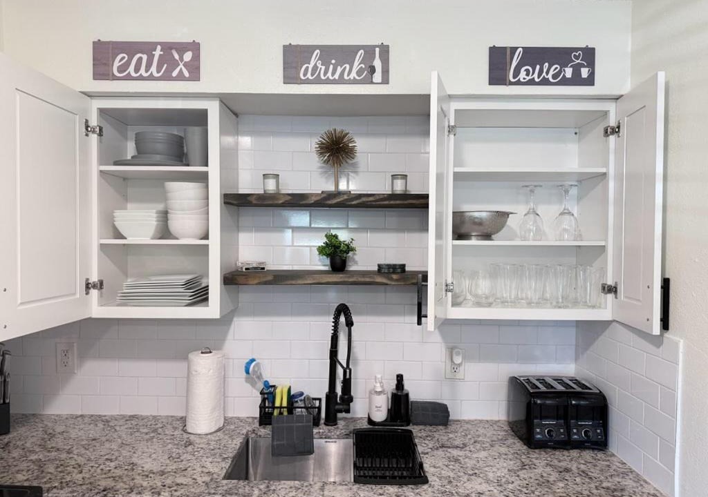 Photo of Kitchen in Temple Crest