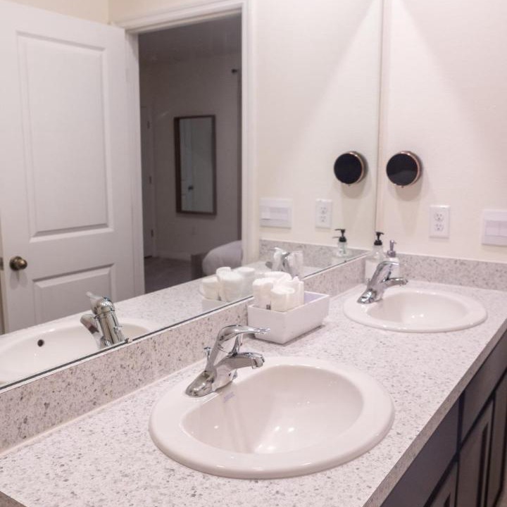 Photo of Bathroom in Wimauma