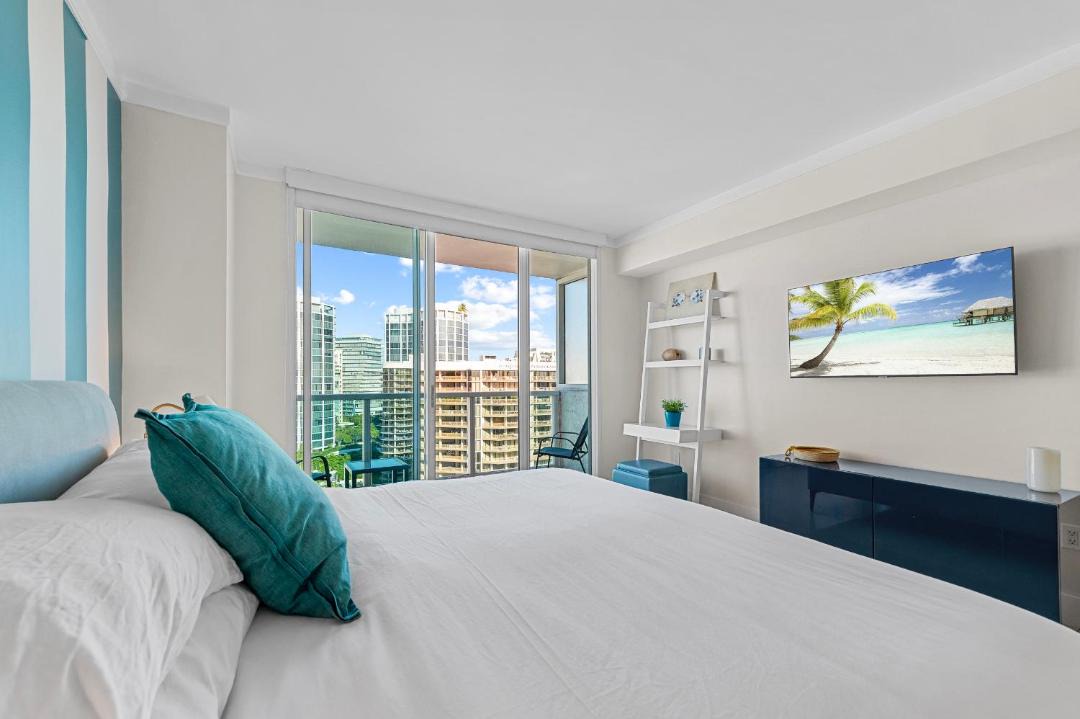 Photo of Bedroom in Coconut Grove