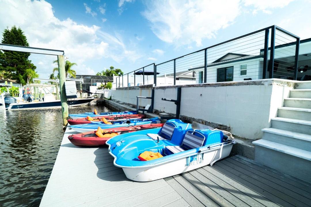 Photo of Others in Tampa Shores
