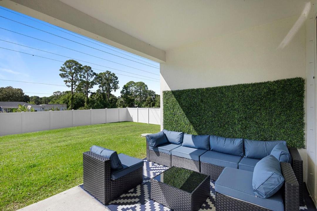 Photo of Patio Balcony in Palm Bay
