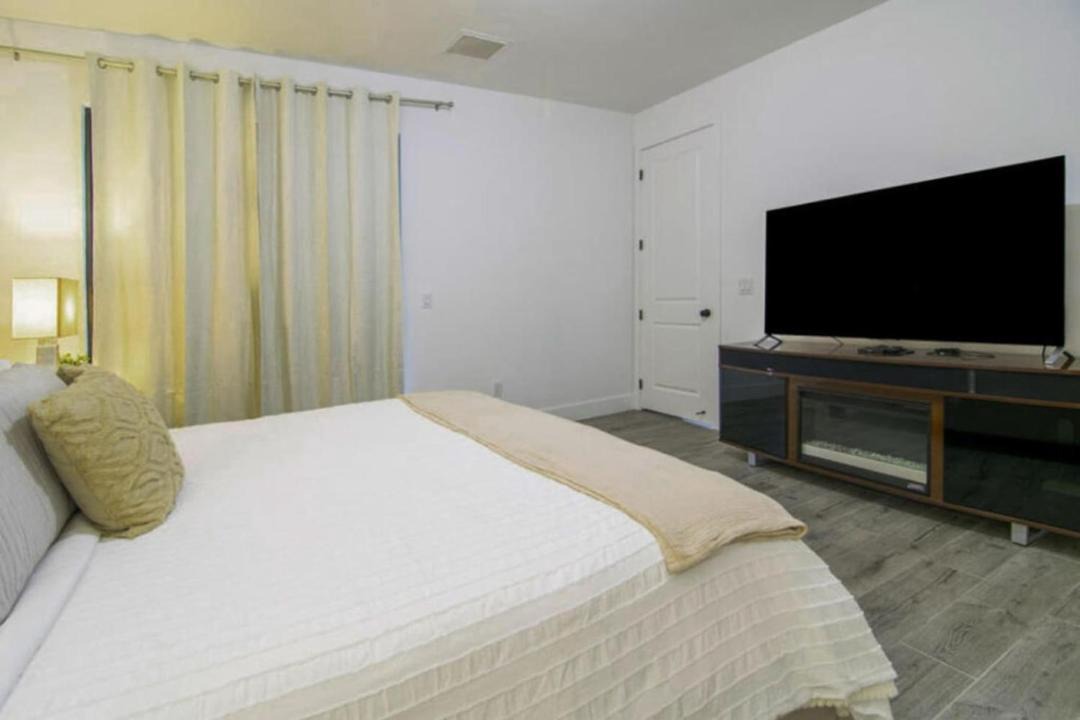 Photo of Bedroom in South Gulf Cove