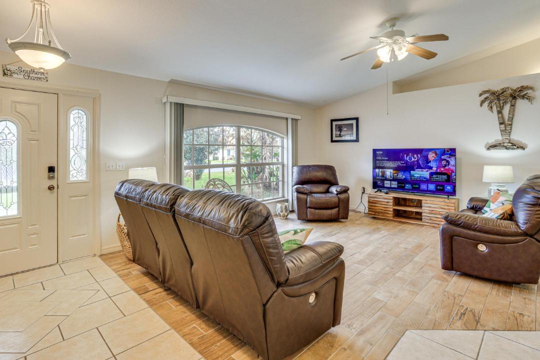 Photo of Livingroom in Sebring