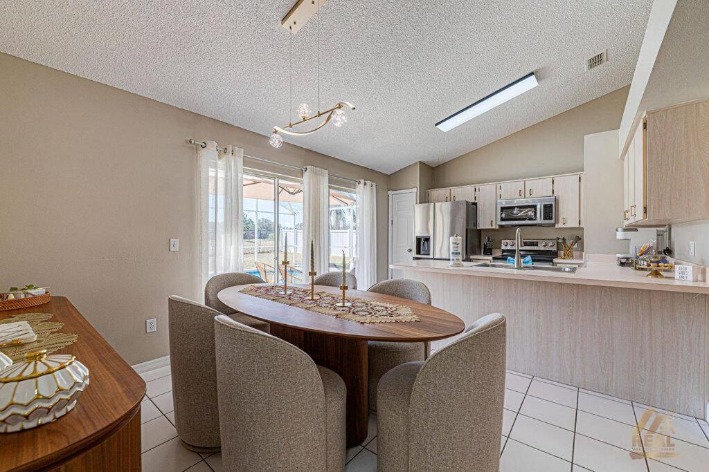 Photo of Kitchen in Sunridge Woods