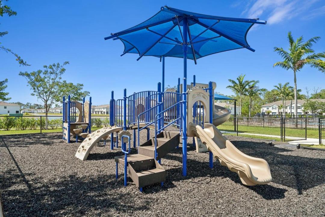 Photo of Outdoor in Naples