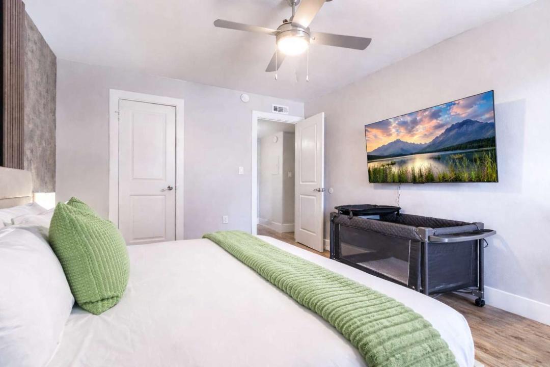 Photo of Bedroom in Beach Park