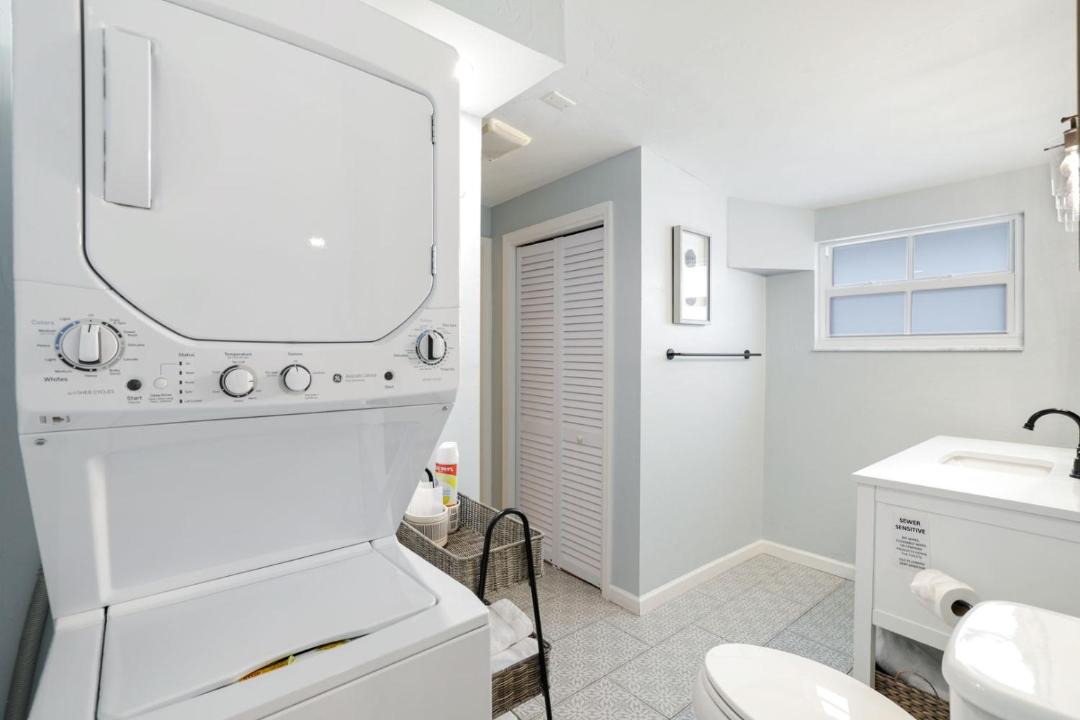 Photo of Bathroom in Naples