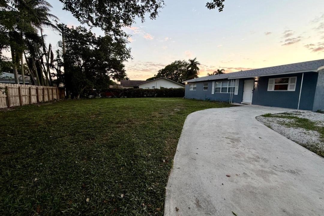 Photo of Others in Lake Worth