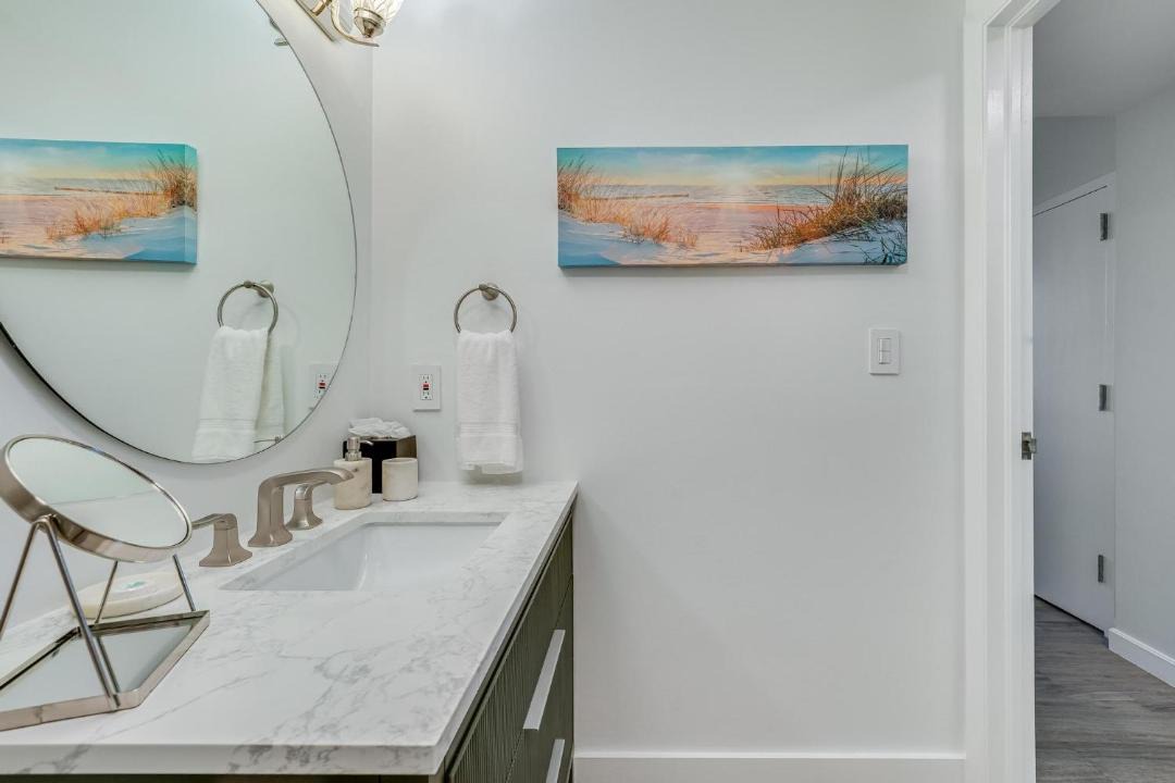 Photo of Bathroom in Coconut Grove