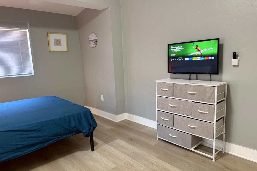 Photo of Bedroom in Little Haiti