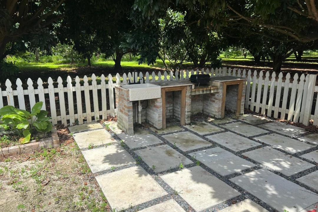 Photo of Others in Homestead