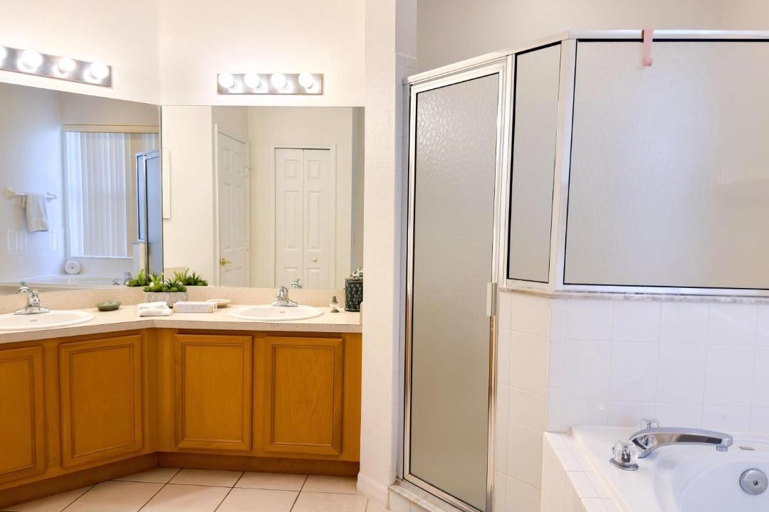 Photo of Bathroom in Calabay Parc