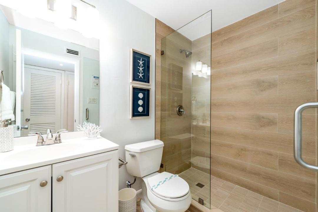 Photo of Bathroom in Old Naples