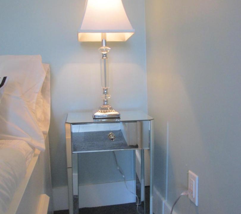 Photo of Bedroom in Mid Beach