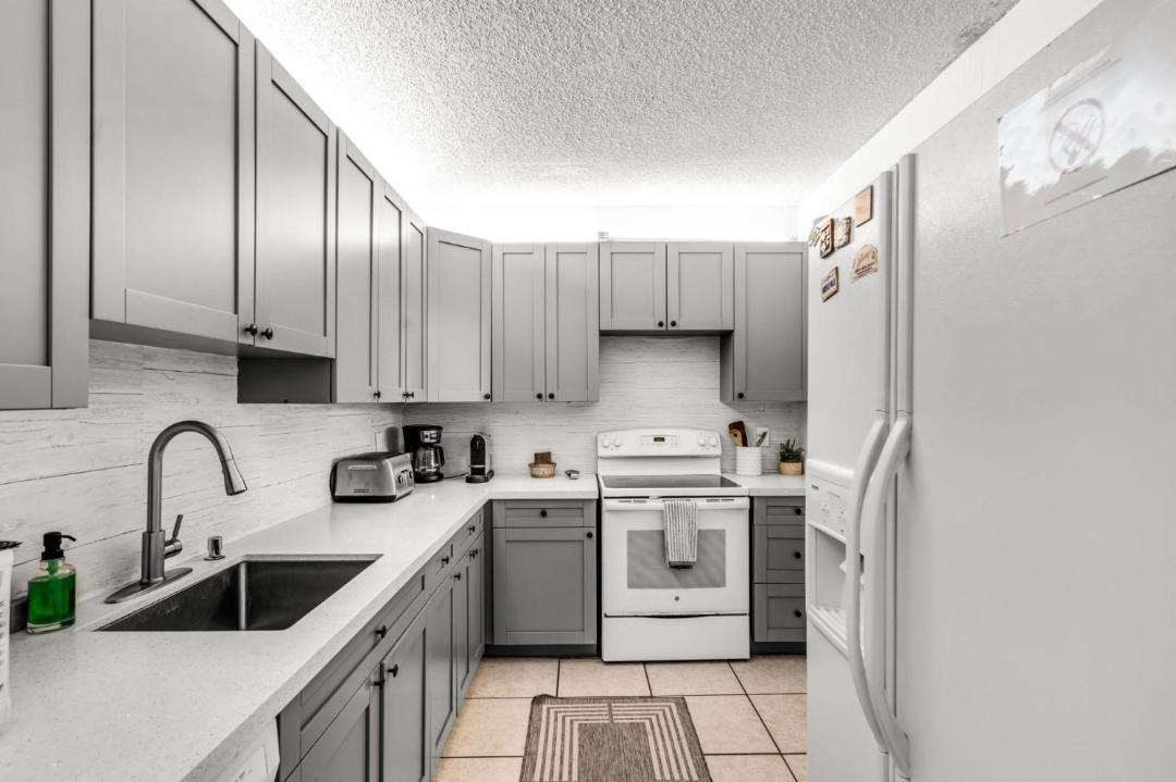 Photo of Kitchen in Key Biscayne