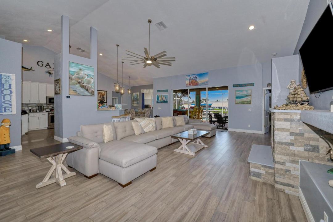 Photo of Others in Caloosahatchee