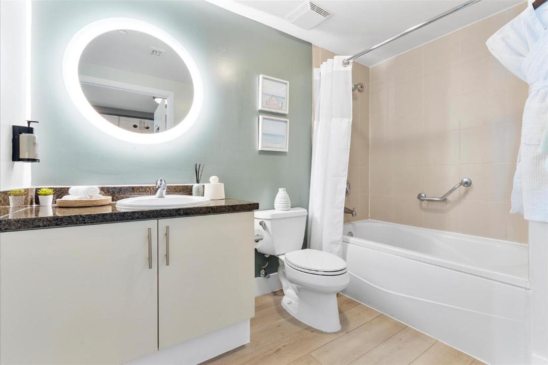 Photo of Bathroom in Coconut Grove