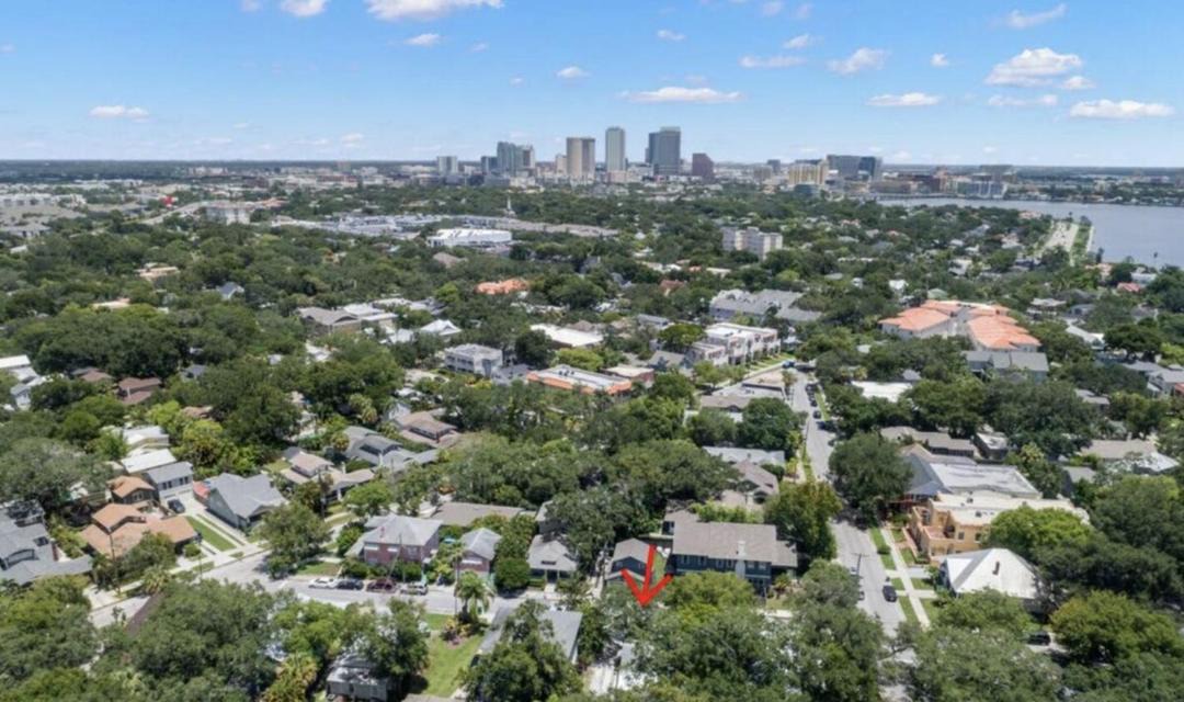 Photo of Others in Historic Hyde Park North
