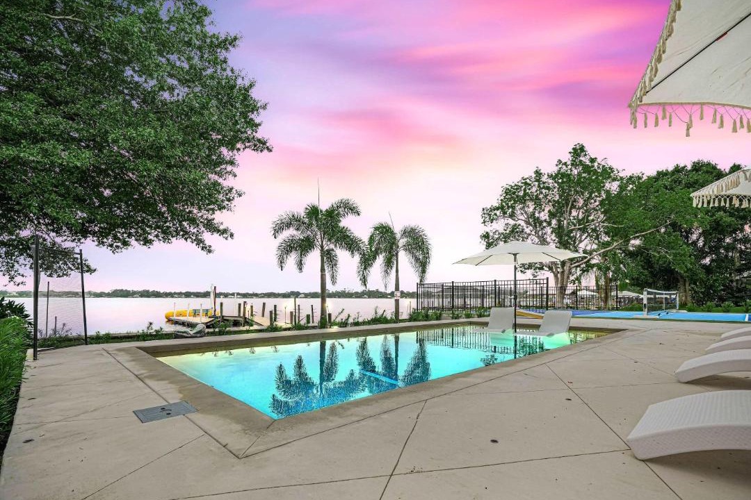 Photo of Patio Balcony in Sebring