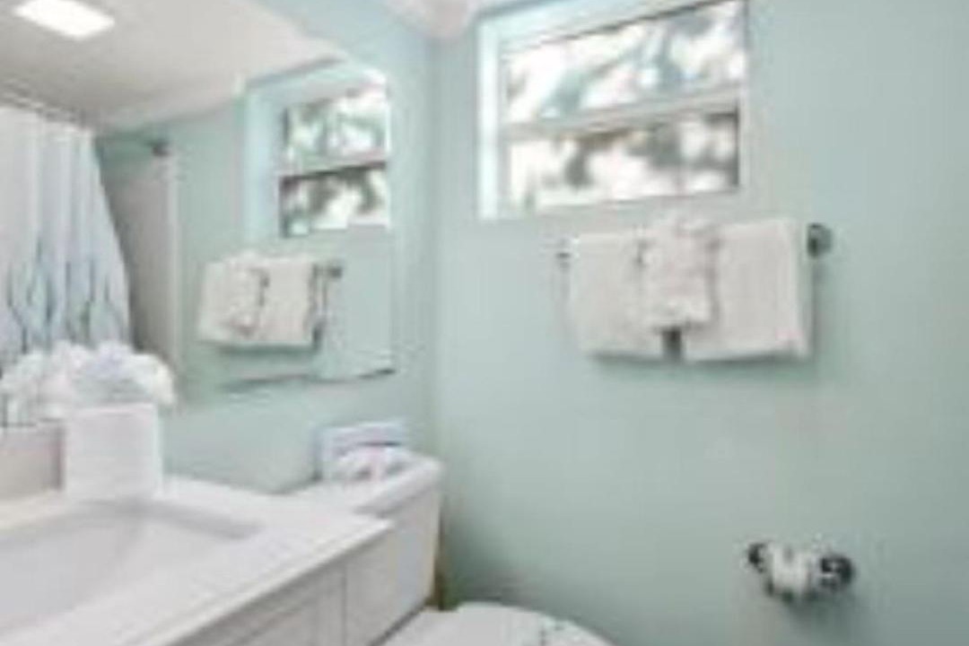 Photo of Bathroom in South Island
