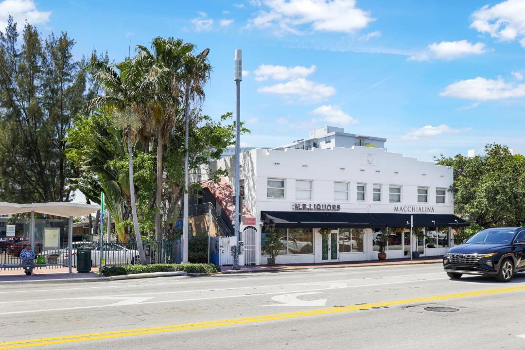 Photo of Others in West Avenue