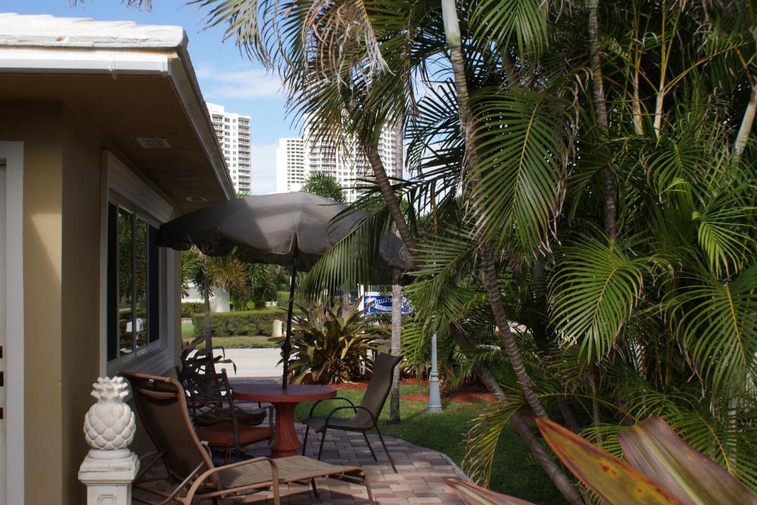 Photo of Others in Palm Beach Shores