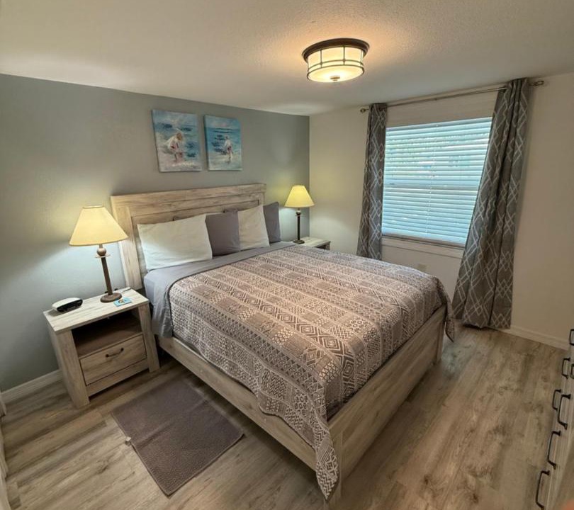 Photo of Bedroom in Englewood