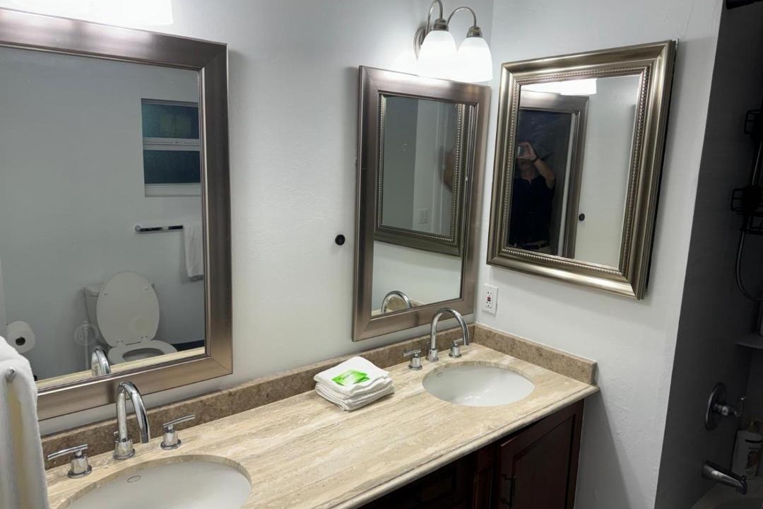 Photo of Bathroom in Central Naples