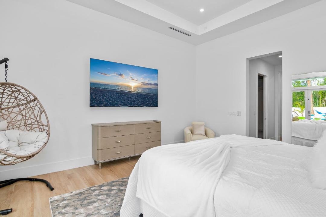 Photo of Bedroom in Bonita Shores
